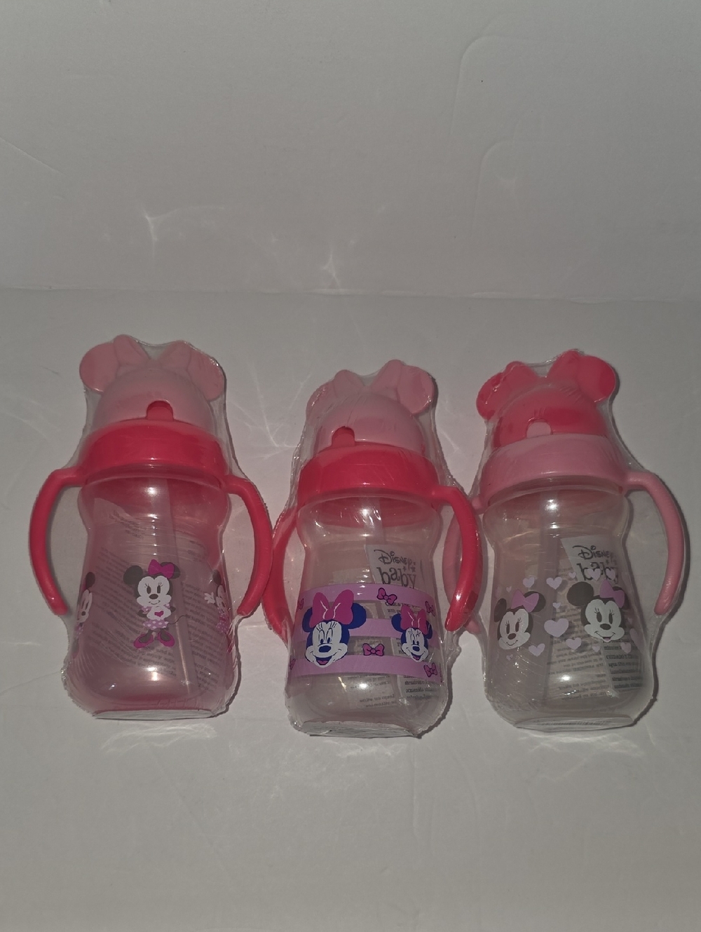 Disney Minnie Mouse Pink Straw Sipper Cup with Handle